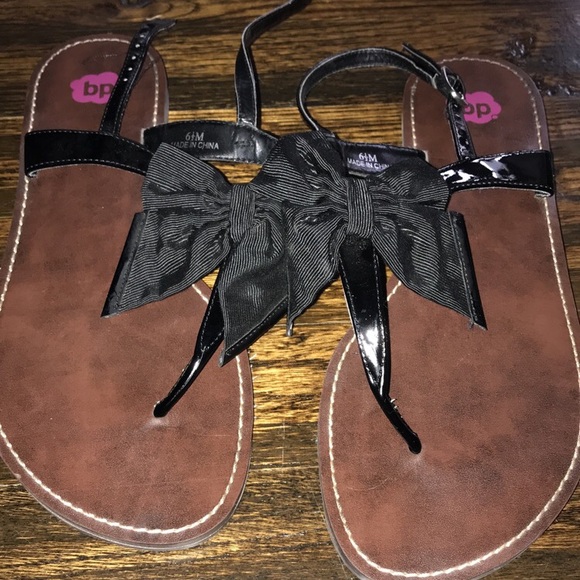 bp Shoes - black bow sandals